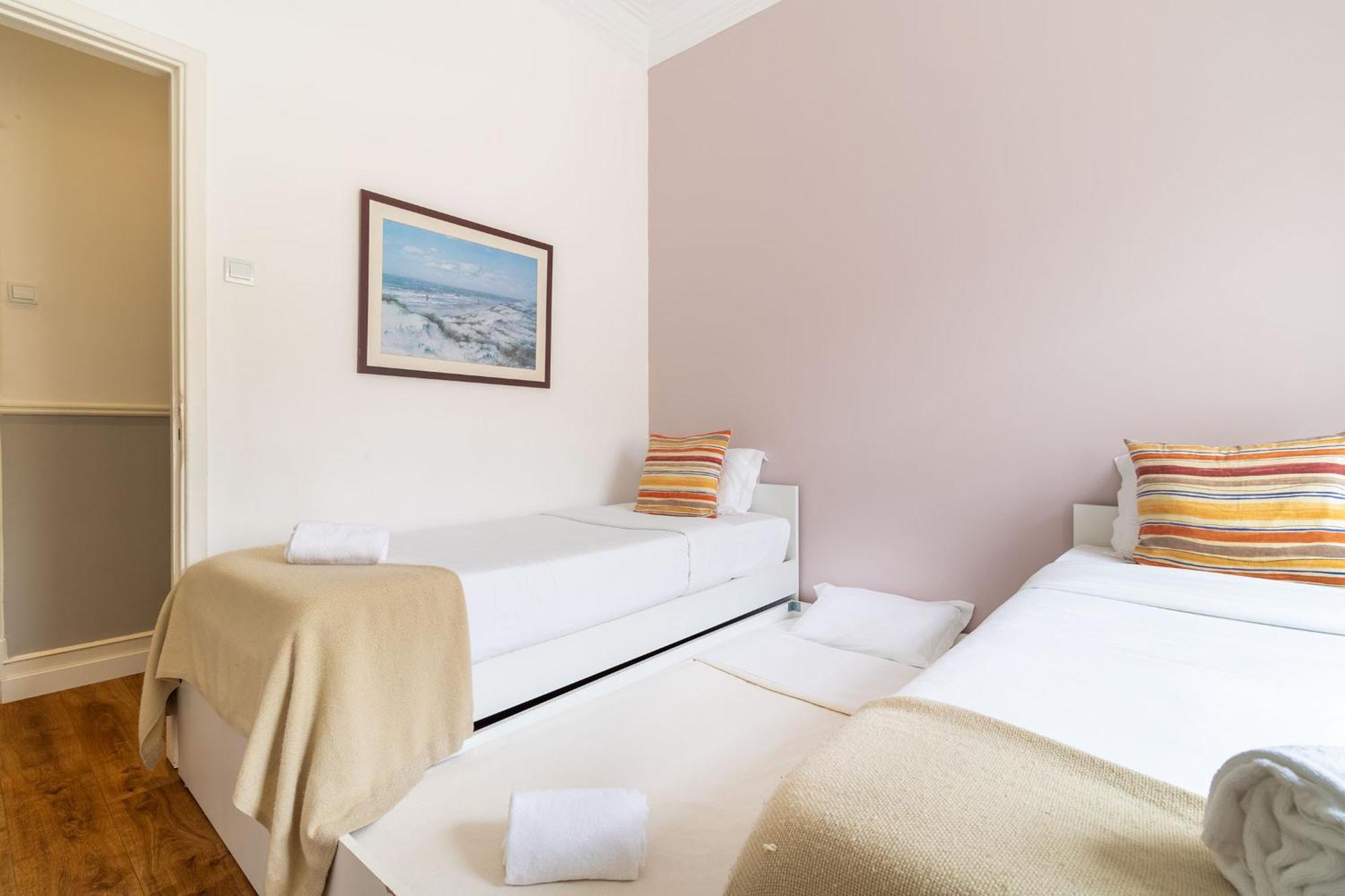 Apartment Chagas 17 By Central Hill Apartments Lisbon