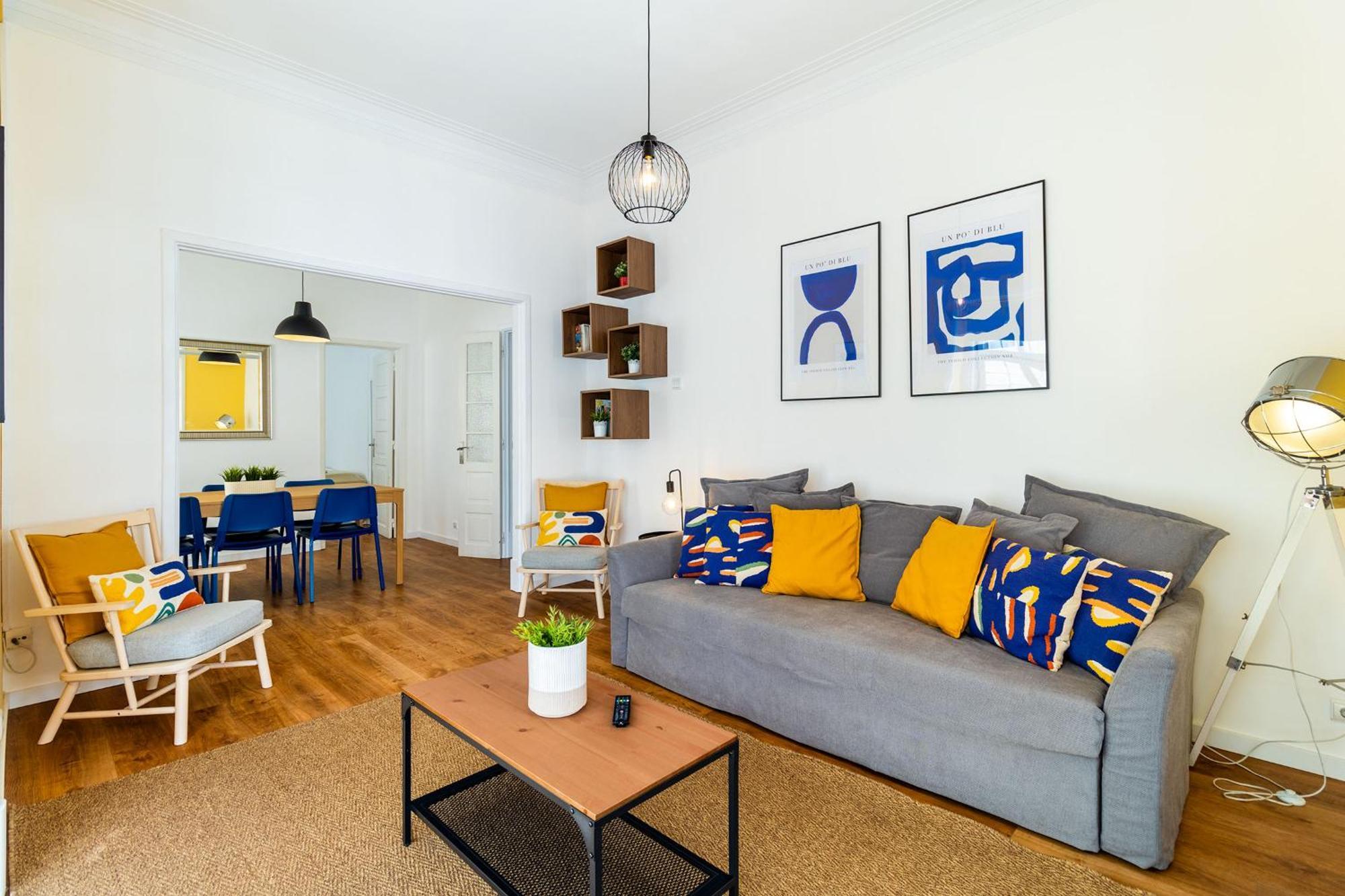 Chagas 17 By Central Hill Apartments