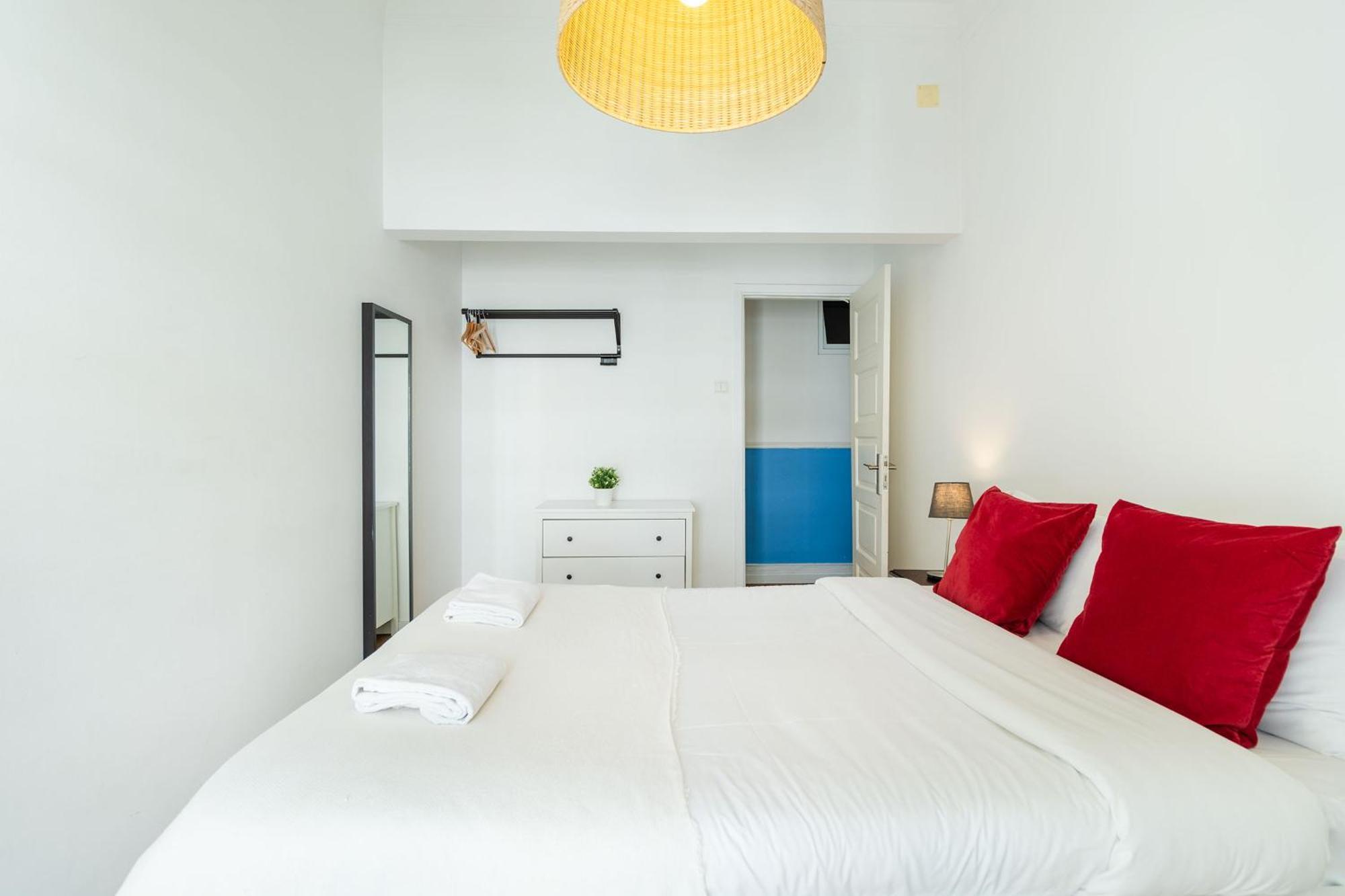 Chagas 17 By Central Hill Apartments